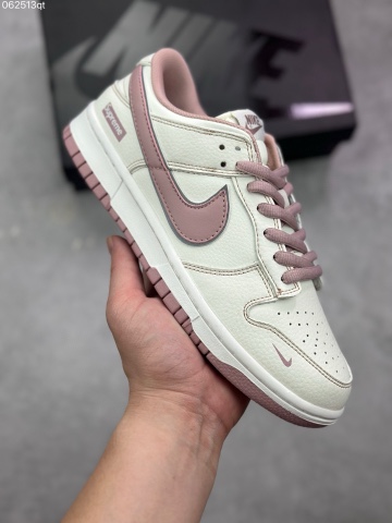 Nike DunkSB X Supreme-23